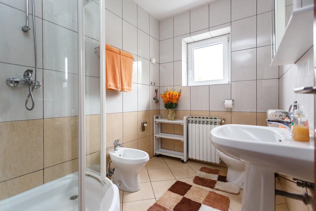 Apartment Meri Krk Town Buitenkant foto